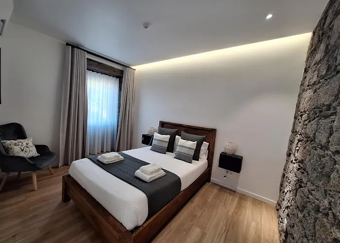 Grandma's House Achada